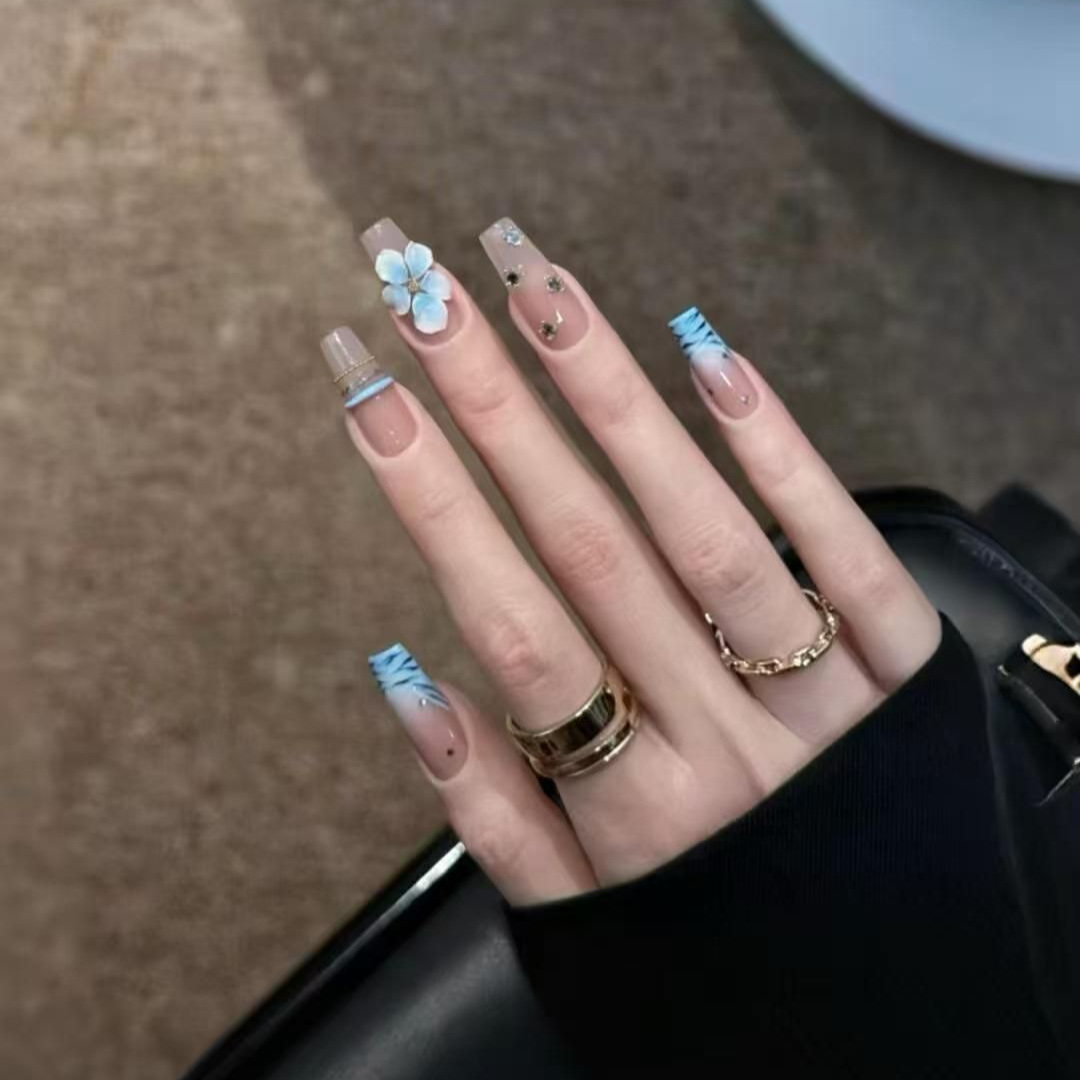 Nail Art Zebra Design - 10 szt. Ręcznie Robione Paznokcie na